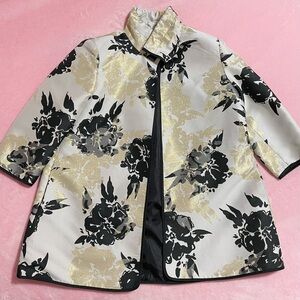 Women’s Vintage Black Gold Floral Metallic Jacquard Jacket Size Medium